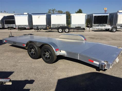 Rounded rub rail 12v electrical mounted junction box 12in.x80in. 2016 Trailer World 20' Aluminum Open Car Hauler Trailer