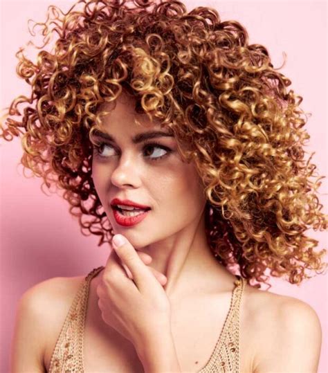 8 Best Ways To Get Curly Hair Overnight Without Heat Dungaree Hungry