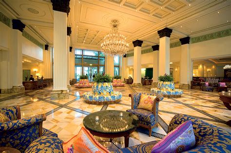 5 Luxury Hotels You Should Visit Before You Decorate Your Home