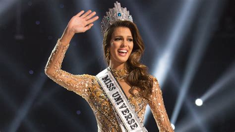 Miss France Iris Mittenaere Crowned Miss Universe 2017