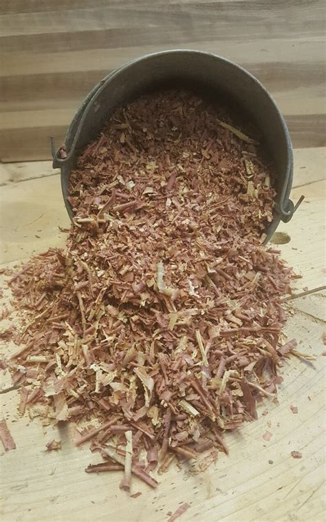 Cedar Aromatic Wood Shavings In 1 Gallon Ziploc Bag Etsy