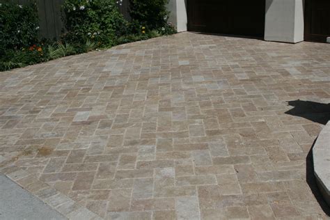 Driveway Paver In Natural Stone
