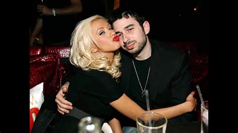 Christina Aguilera Splits With Husband Jordan Bratman Youtube