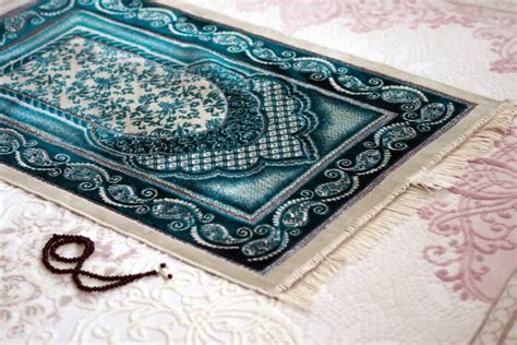 The Benefits Of A Islamic Prayer Mat Tislamic