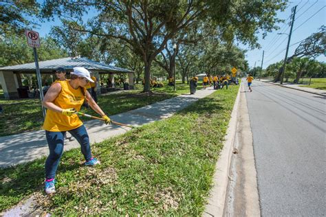 Hurricane Irma Cleanup at Clearwater's Cherry Harris Park ...
