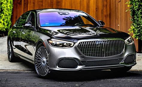 2021 Mercedes Maybach S580 4 Matic Two Tone Beauty