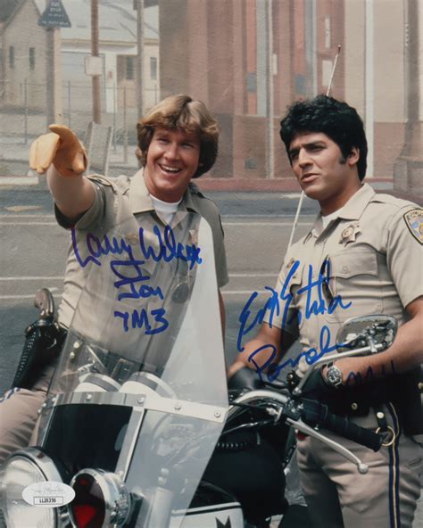 Larry Wilcox And Erik Estrada Signed Chips 8x10 Photo Inscribed Jon 7m3 And Ponch 7m 4 Jsa