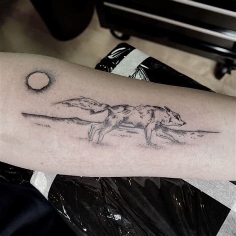 The Best Wolf Tattoos For Men In 2021 Fashion Daily Tips