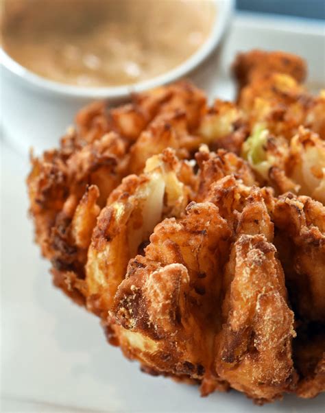 fried blooming onion deep imgur recipe tasty incredibly delicious onions really buzzfeed food recipes eyes hungryboo lifestyle lotus
