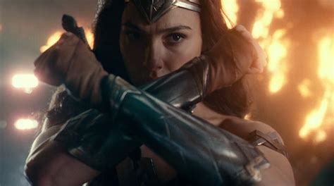 Zack Snyders Justice League Wonder Woman Promo Video Jefusion