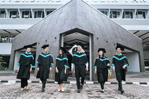 Mengintip 8 Perguruan Tinggi Swasta Terbaik Di Bandung Apakah Ada