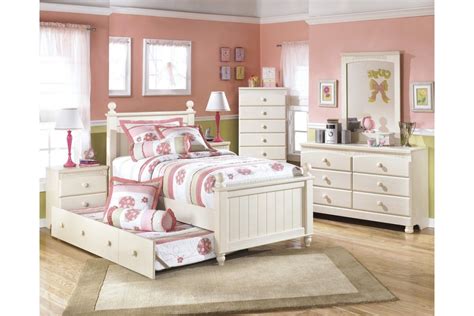 Plus, my sets give you plenty of choices to go big on storage or stick to the. Beautiful White Themed Twin Bedroom Set for Girls with ...