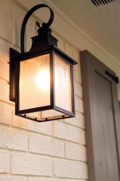 10 Methods To Install Cottage Style Outdoor Lighting Warisan Lighting