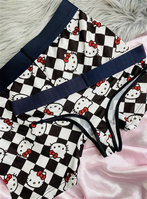 Descubrir 59 Imagen Calvin Klein Hello Kitty Underwear Couple