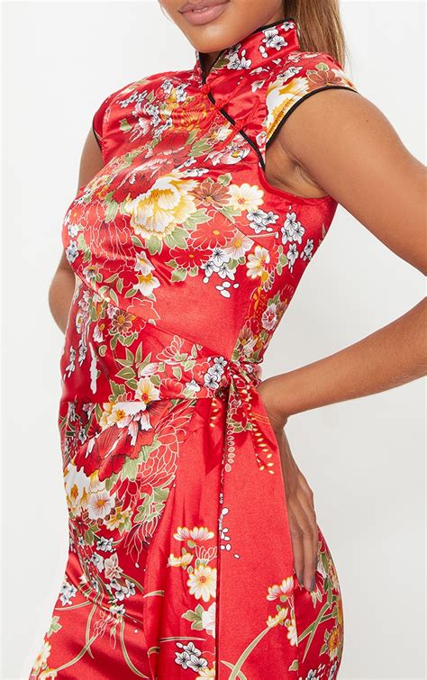 Red Oriental Print High Neck Maxi Dress Prettylittlething Usa