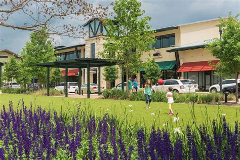 Woodlands To Open New Retail Center Park In Creekside Houston Chronicle