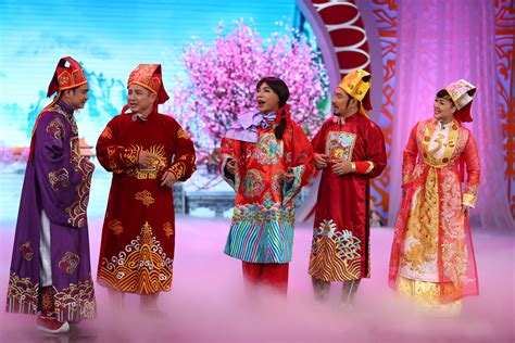 Đừng để táo quân mang rác lên chầu. Táo Quân 2016: NTK Đức Hùng nói về khoảnh khắc 'bung lụa ...