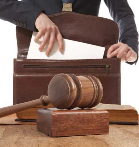Learn the right questions to ask an california divorce attorney before you hire them. Meeting a Divorce Attorney | New Jersey Lawyer | Free ...