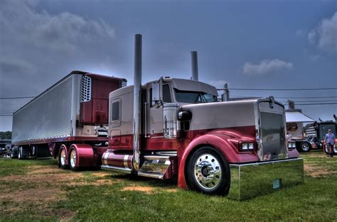 Kenworth W900 Heavy Haul Trucks
