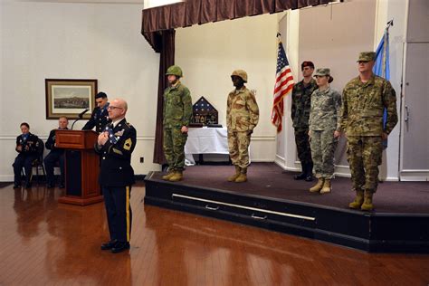741st Military Intelligence Battalion Honors Senior Leader At