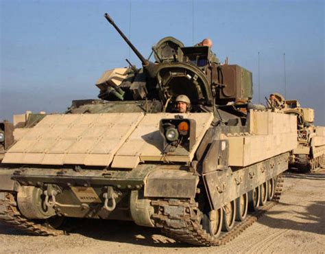 Us Army M2 Bradley Armored Infantry Cavalry Vehicle