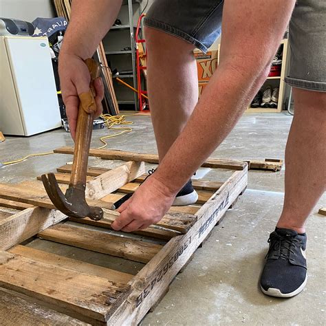 How To Build A Pallet Timber Table Bunnings Workshop