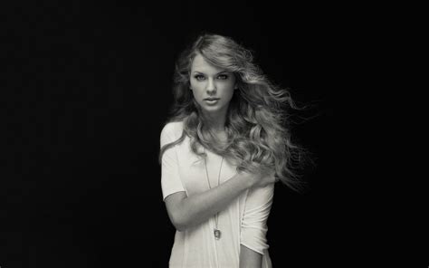 1280x800 Taylor Swift Black And White 4k 720p Hd 4k Wallpapers Images