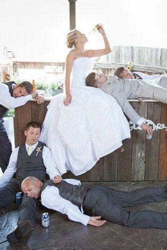 21 So Funny Awkward Wedding Photos Page Sep Sitename