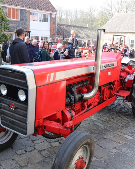 Guernsey Vintage And Classic Tractors The Spring Run Guernsey With Kids