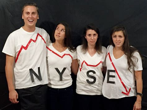 14 Cheap Halloween Costumes Perfect For The Office Office Group