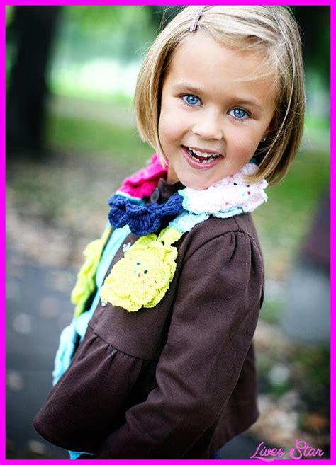 What you need to do is make a section in the left part of the head, then bring. 23 best Ainsley Hair images on Pinterest | Children ...