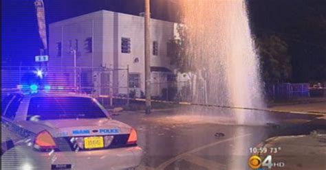 Water Main Break Sends Water Gushing Into The Air Cbs Miami