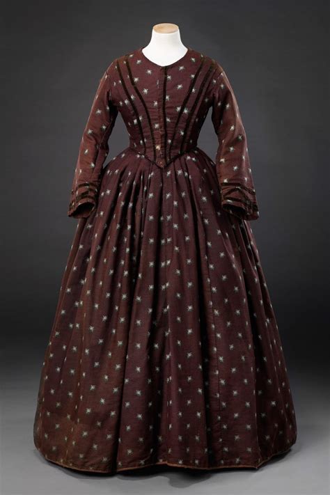 Late 1840s Historical Dresses Fashion Victorian Clothing