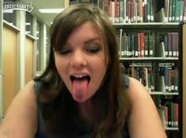 Mfc Chick Sucks A Random Dude In The Library Shesfreaky