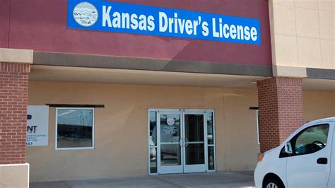 New Drivers License Office Opens Monday At Kellogg Crossing Wichita