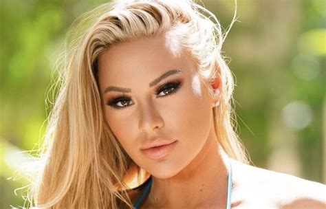 Kindly Myers Goes Viral In Thong Bikini Showing Abs Page Of BlackSportsOnline