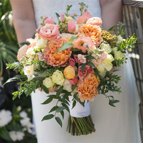 Wedding Bouquet And Boutonniere Set Columbus Ohio Weddings Orchard