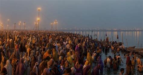 This year the government expects over a million pilgrims a day to. With 250-Km-Long Roads & 22 Bridges, Prayagraj To Have ...