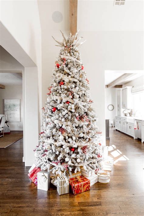 5 Helpful Things On How To Decorate A Flocked Christmas Tree Flocked