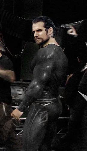 Arte do superman mundo superman superman artwork superman wallpaper black superman superhero superman marvel wallpaper superman henry cavill dc comics superheroes. Henry on set Justice League | Superman henry cavill, Henry ...