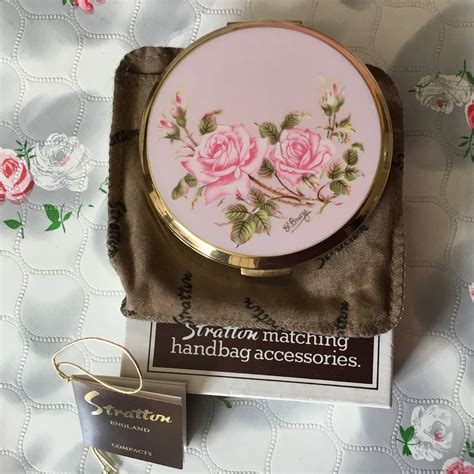1970s Stratton Powder Compact With 1980s Stratton Lipview Pink Roses G