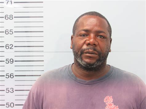 Oxford man charged with five counts of credit card fraud - The Oxford