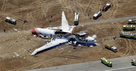 Law Firm Says Its Suing Boeing Over Asiana Crash