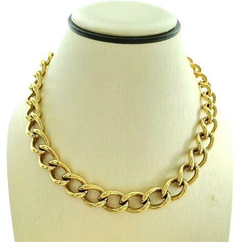 Vintage Monet Chain Link Gold Tone Necklace Hook Clasp Signed Monet