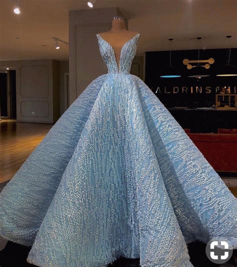 2018 Chic A Line Straps Long Prom Dresses Modest Blue Prom Dress Ball