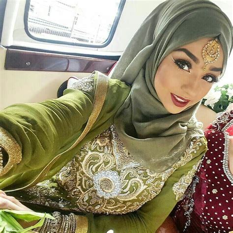 Pin By 💕abdha Shaikh 💕 On Wedding Wear Wedding Hijab Styles Hijab