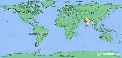 Describe The Location Of India On The World Map
