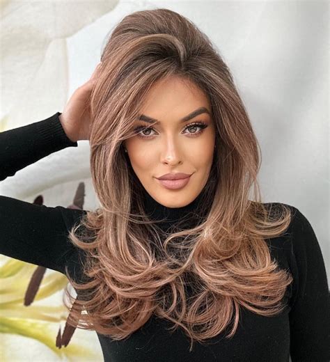 30 Top Long Hairstyles For Women To Keep Up With Trends In 2023 2023