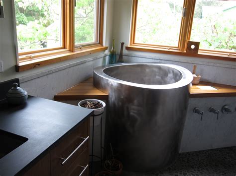 Looking for a deep soaking tub? Unique Japanese Soaking Tub Kohler - HomesFeed