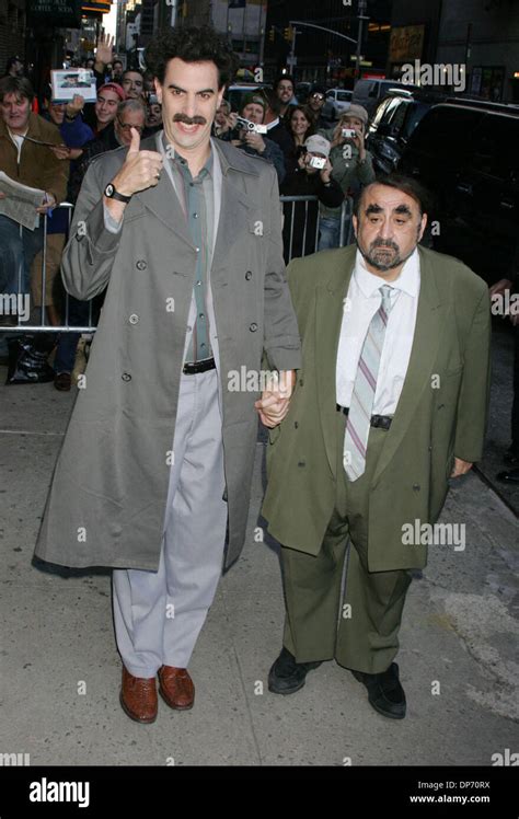 Oct 30 2006 New York Ny Usa Actor Sacha Baron Cohen Dressed As